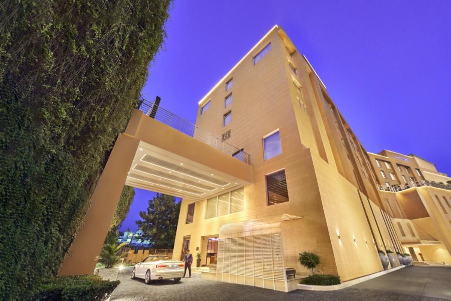 Vivanta Jammu City Centre Exterior foto